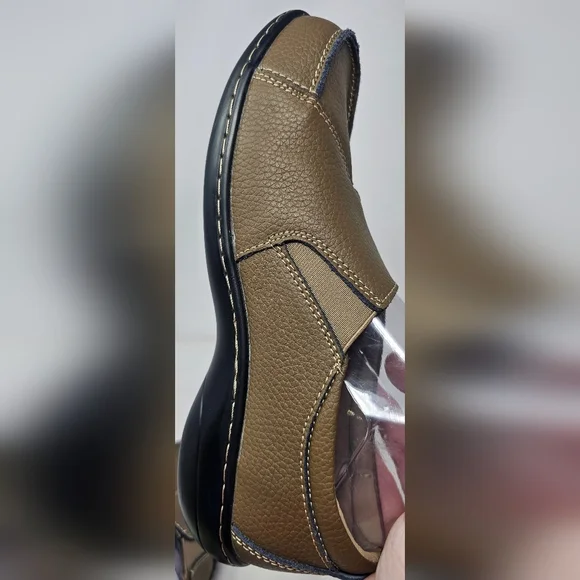 Terrikat Women's Classic Leather Loafers Slip-On Comfort Walking Sz 7.5 Khaki - Picture 7 of 13